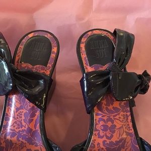 Anna Sui Purple Patent Leather Strap Wedge Sandals